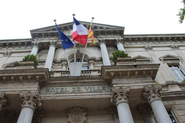 Place de l’Horloge