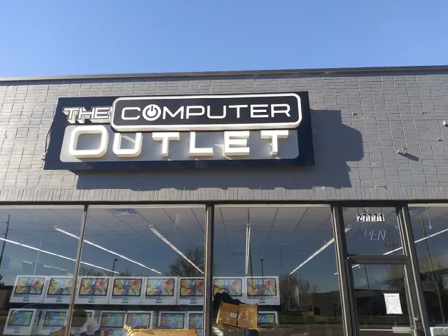 The Computer Outlet (Formerly Southfield Computer Outlet)