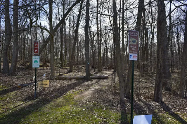 Ash Brook Reservation Hiking Trail