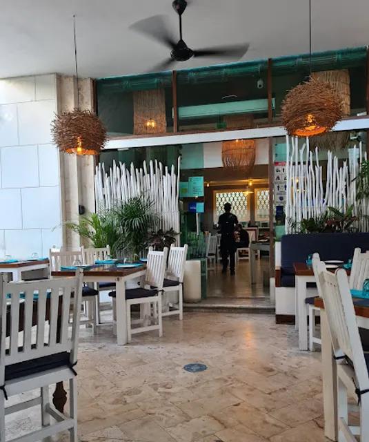 Luma Taverna Del Mar