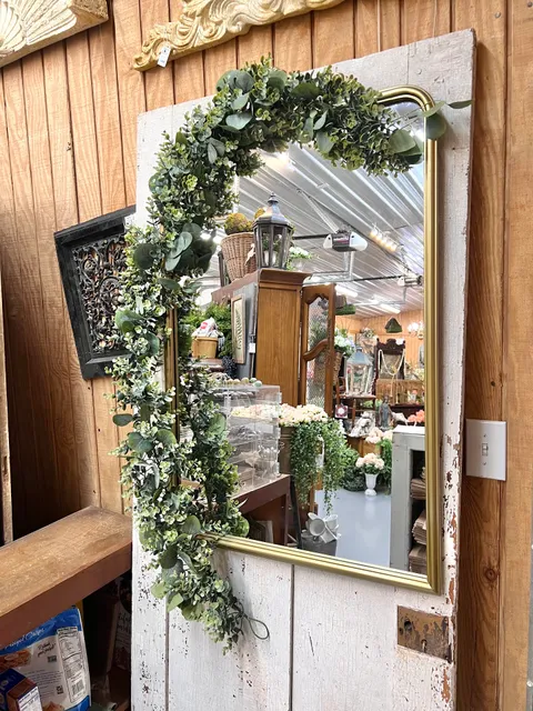 Cedar Grove Farms Antiques