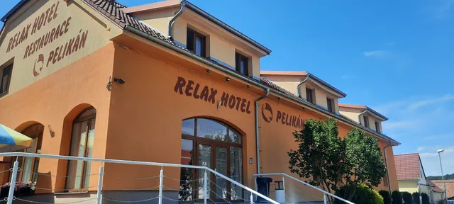 Relax Hotel Pelikán