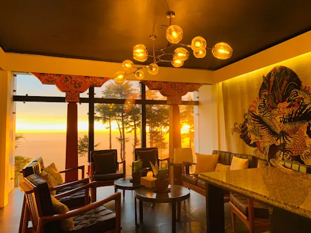 Pema Thang Guest house & Restaurant