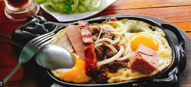 QUÁN THẢO NGUYÊN