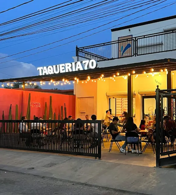 Taqueria 70