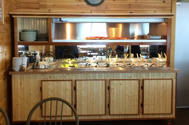 Matt's Lake Street Grill & Pizzeria