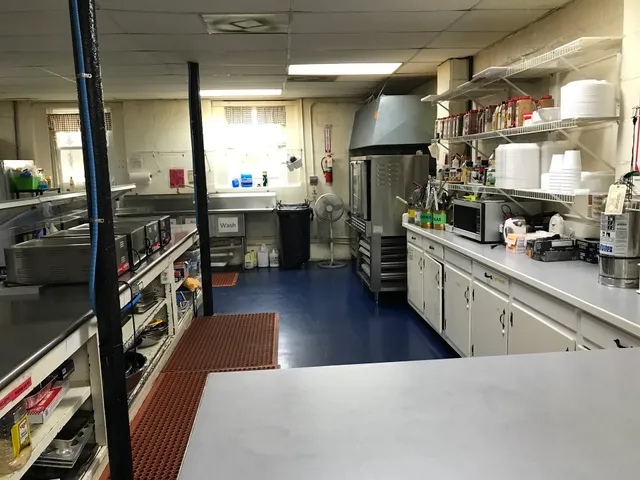 Dot's Kitchen (meals for homeless)