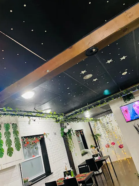 MCUIRE - Inspired by Nigeria and Ghana (Creative Fusion Concept Restaurant)