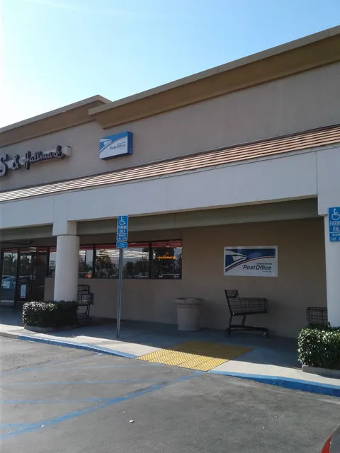 Saugus Drugs & Hallmark USPS contract station