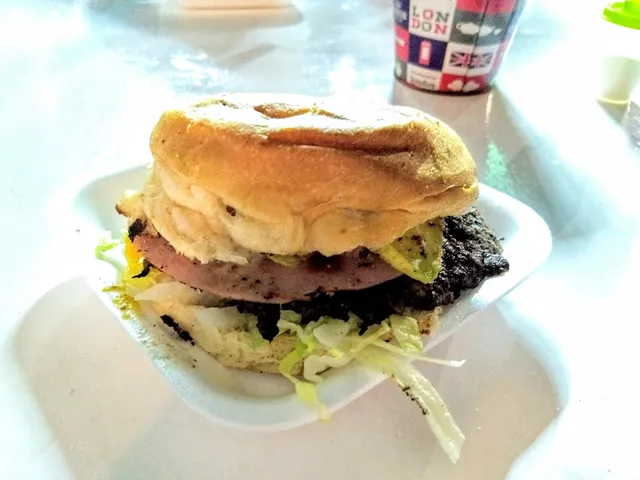 Hamburguesas El Guero