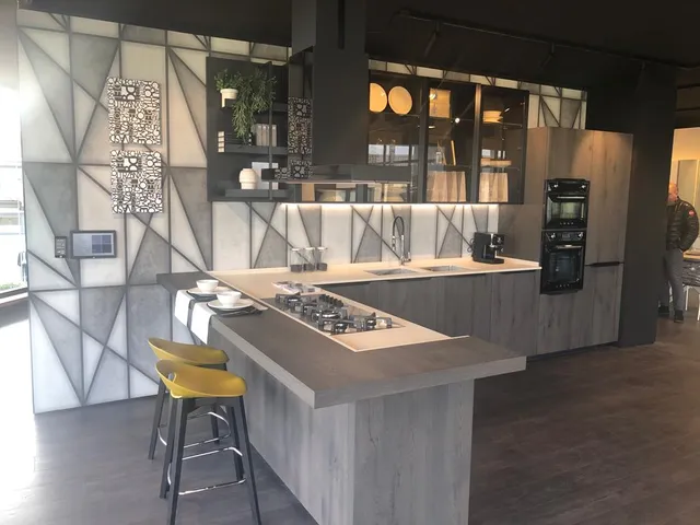 LUBE STORE SAN MINIATO