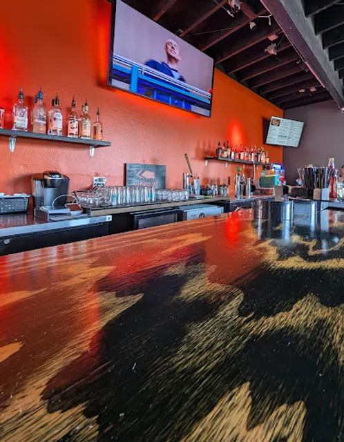 Wicked Pig Bar & Bites