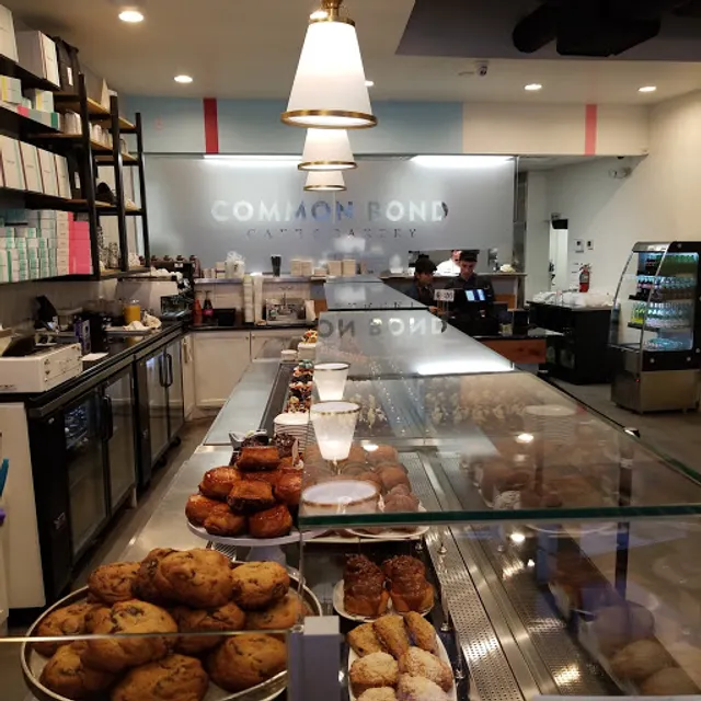 Common Bond Bistro & Bakery