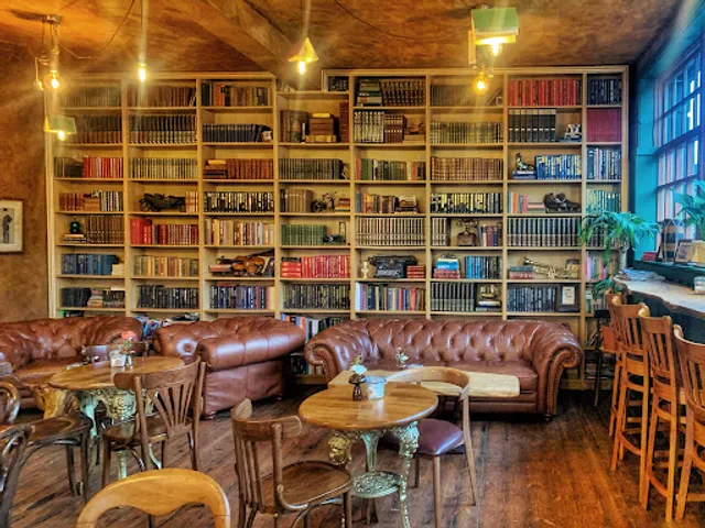 The Old Curiosity Cafe