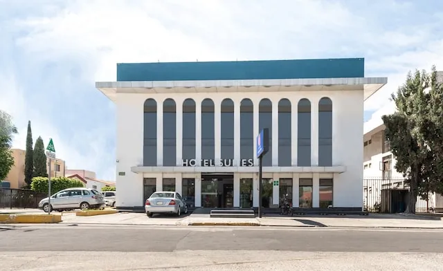 Hotel Suites Internacional