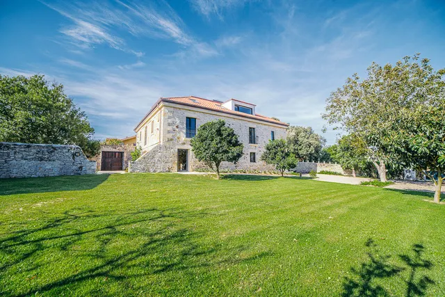 APARTAMENTOS BOUTIQUE AROCA