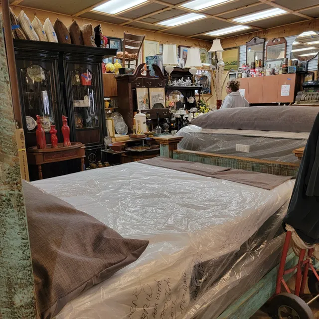 Second Chance General Store