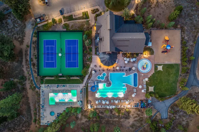 The Cottages at Old Greenwood