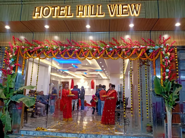 Hill View Hotel & Banquet
