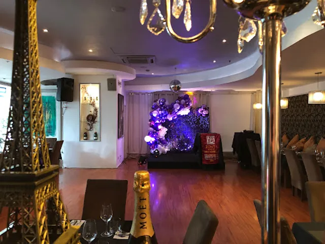 Society Lounge - Makati