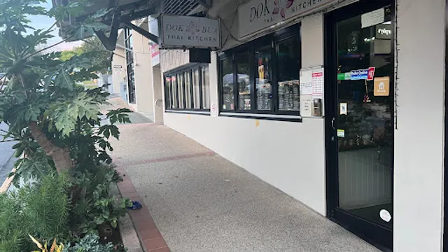 Dok Bua Thai Kitchen