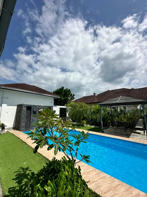 22 Residency Homestay