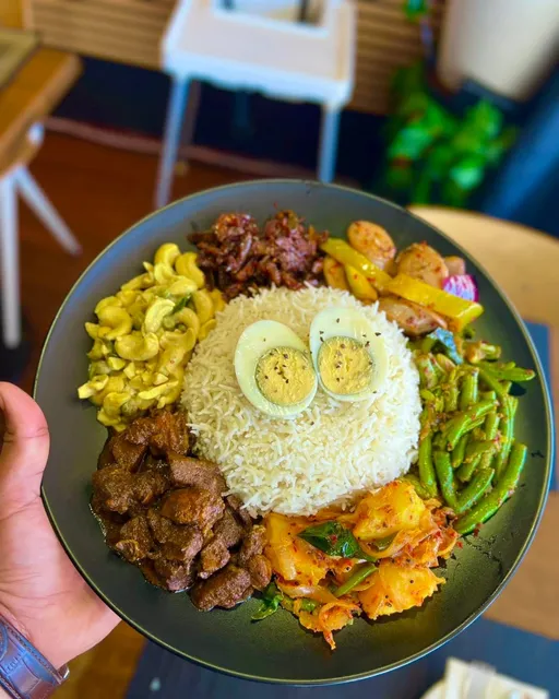 Sambole - The Taste Of Ceylon