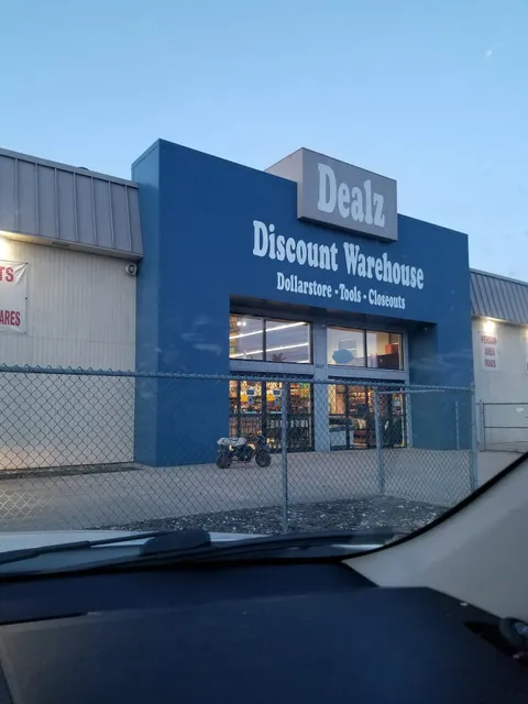 Dealz Discount Warehouse
