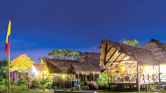 Hotel On Vacation | Amazon