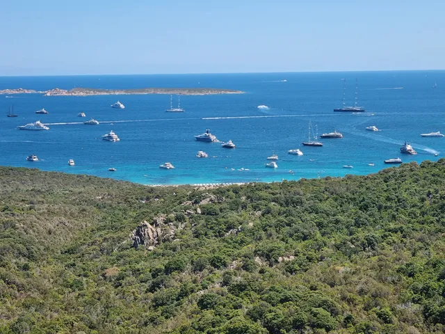 Roadsign "Costa Smeralda" Stone