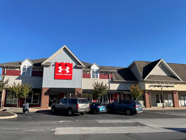 Under Armour Factory House - The Outlet Shoppes at Gettysburg