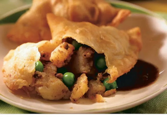 The CHINESE FAST FOOD