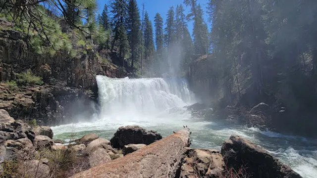 Lower Falls, McCloud River