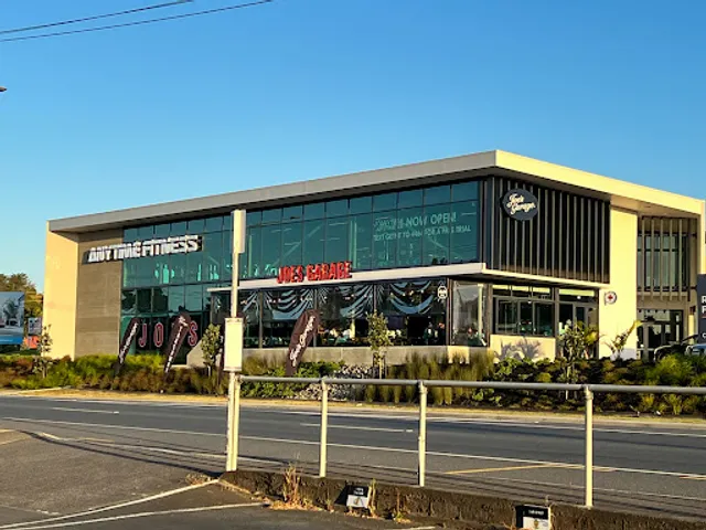 Joe's Garage Silverdale