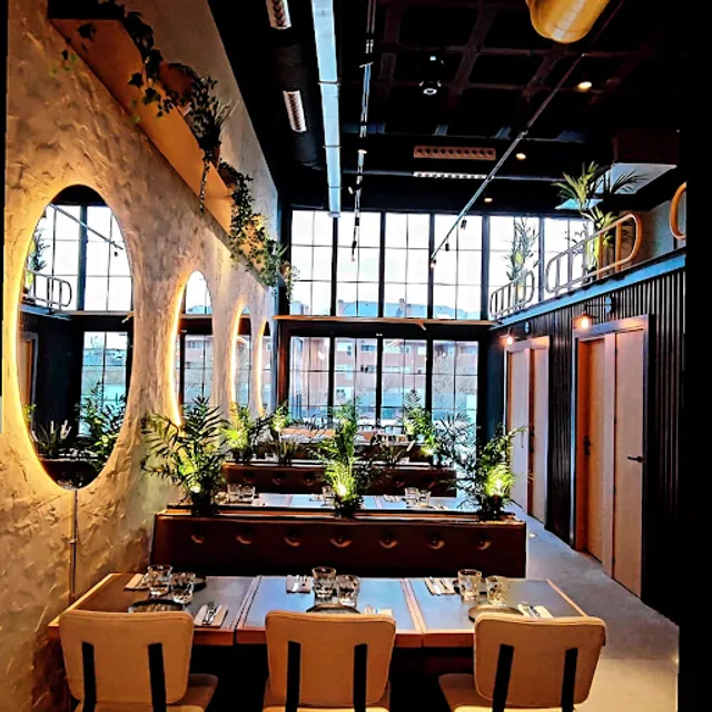 Brickell Majadahonda - Hamburguesas Burger Smash o Clásicas.