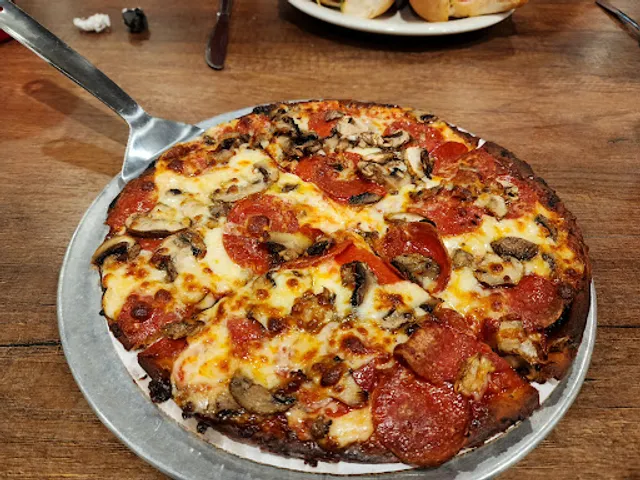 Anthony's Restaurant Pizzeria & Bar