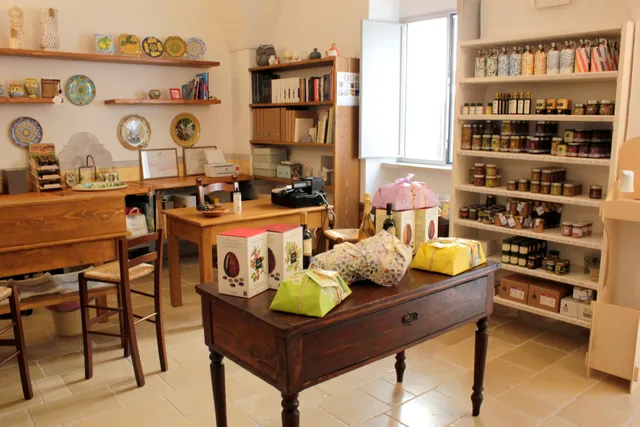 MelaCotogna - Vini e Affini