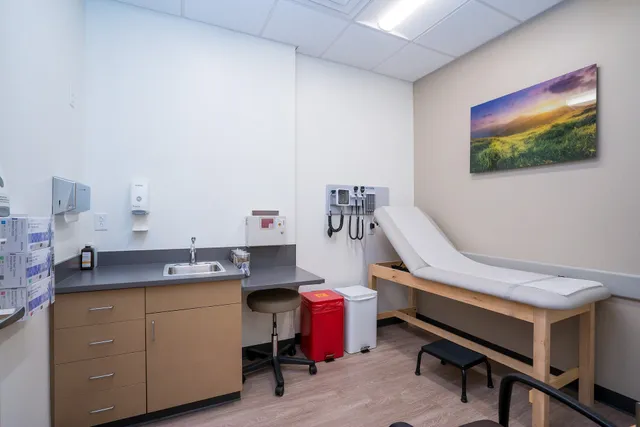 AFC Urgent Care Old Bridge, NJ