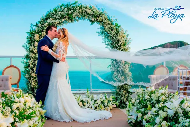 Espaço La Playa - Casamento na Praia, em frente ao mar - Casa de Festas RJ