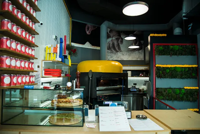 Mozzart Pizza Center