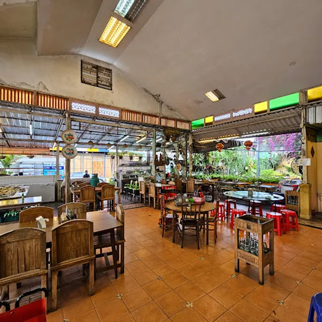 Tonmoung Dimsum Restaurant