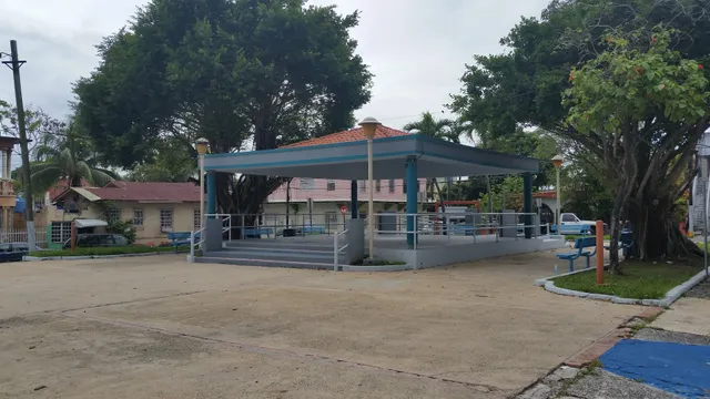 Plaza Simón Bolívar