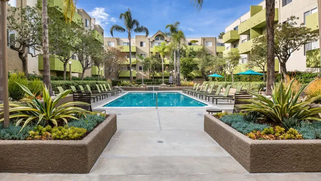 Hampshire Place Apartments