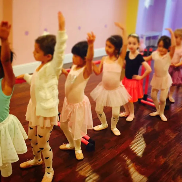 Tutu School West Portal