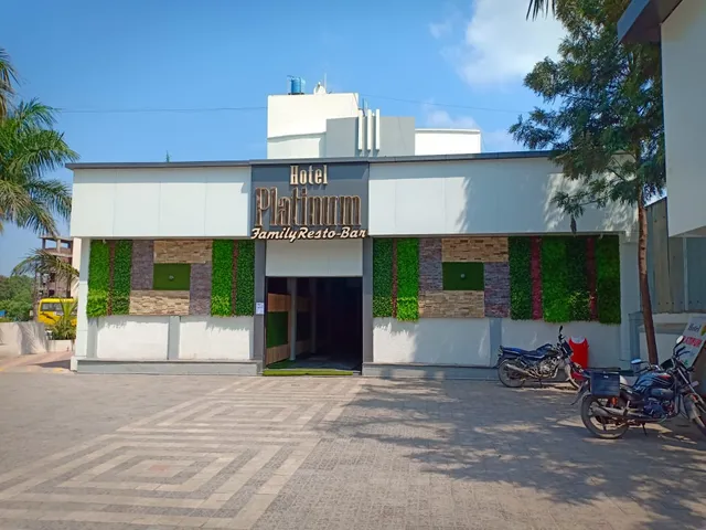 Hotel Platinum