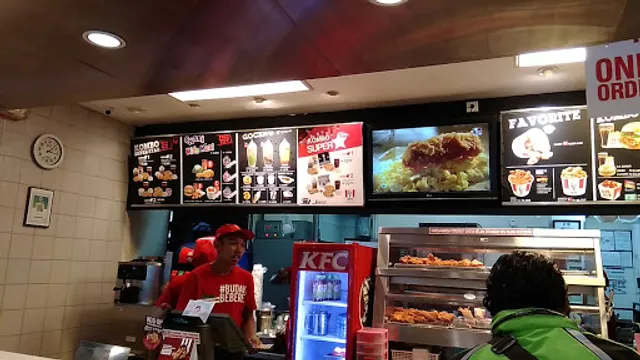 KFC Seturan Yogyakarta