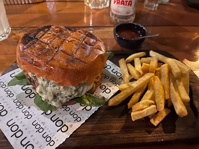 Restaurante don don