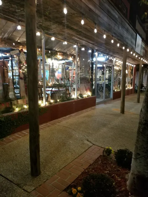 Thrifty Chicks Fabulous Finds