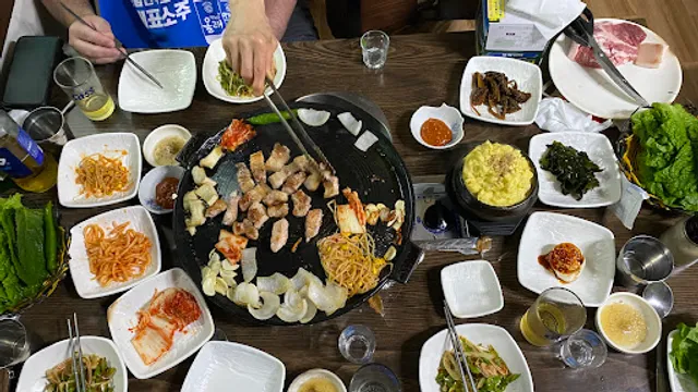 삼촌네돌판구이