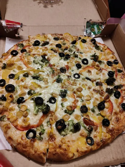EVA'S PIZZA - Best Pizza in Vikhroli